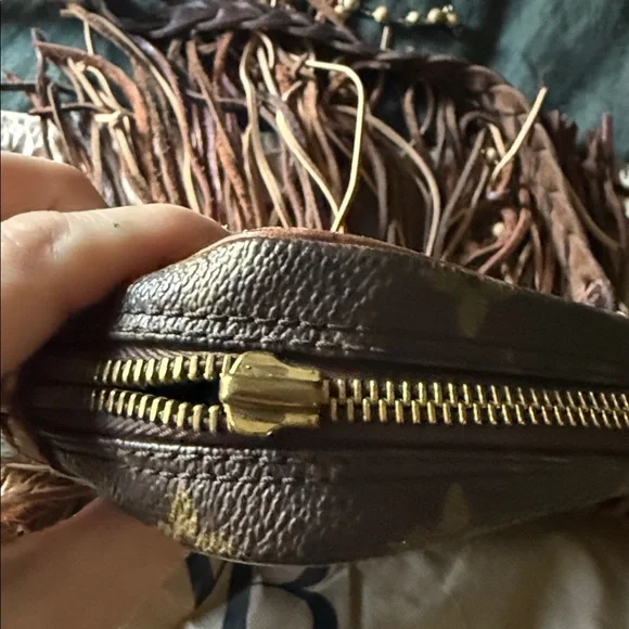 Louis Vuitton Brown Fringe Crossbody Bag - Picture 2 of 9